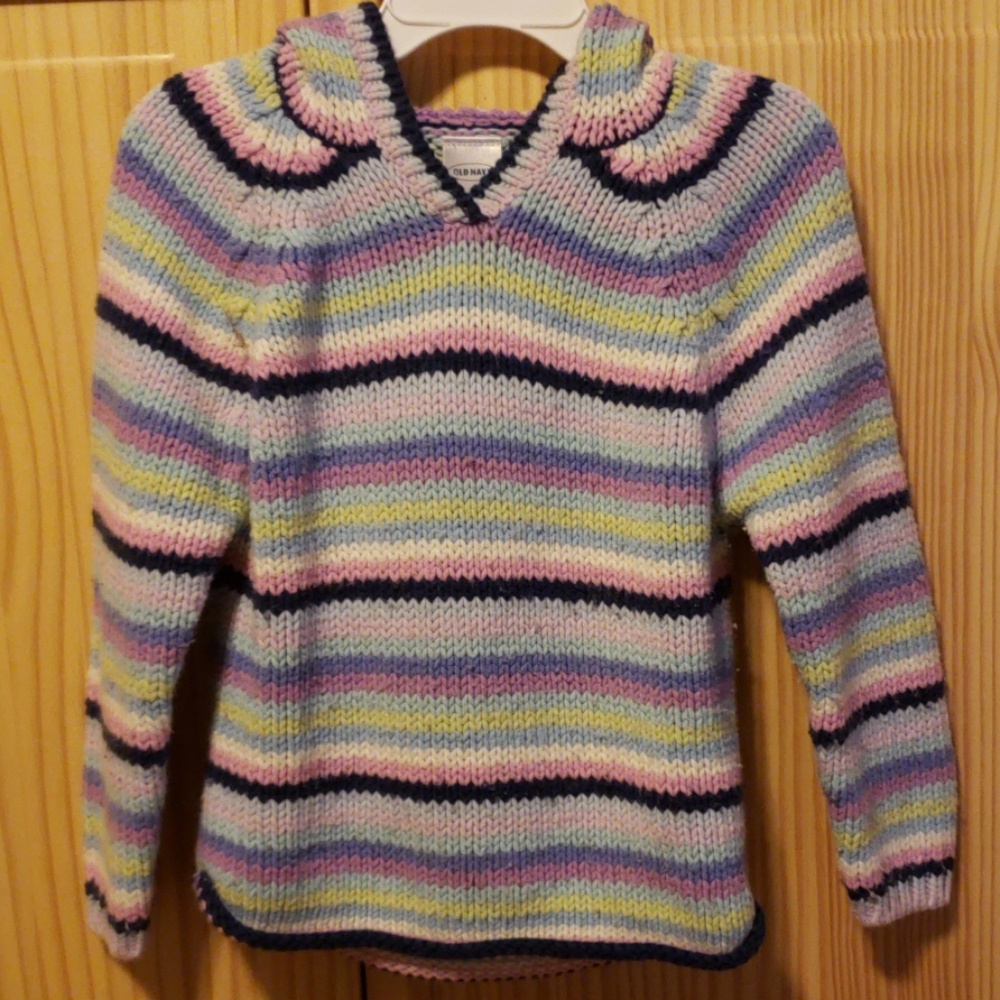 Girls sweater